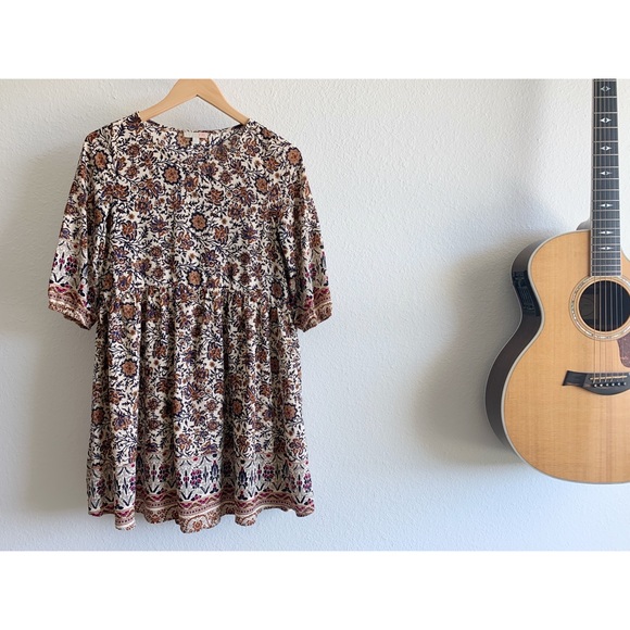 Gianni Bini Dresses & Skirts - Gianni Bini Boho Floral Mixed Print Babydoll Dress